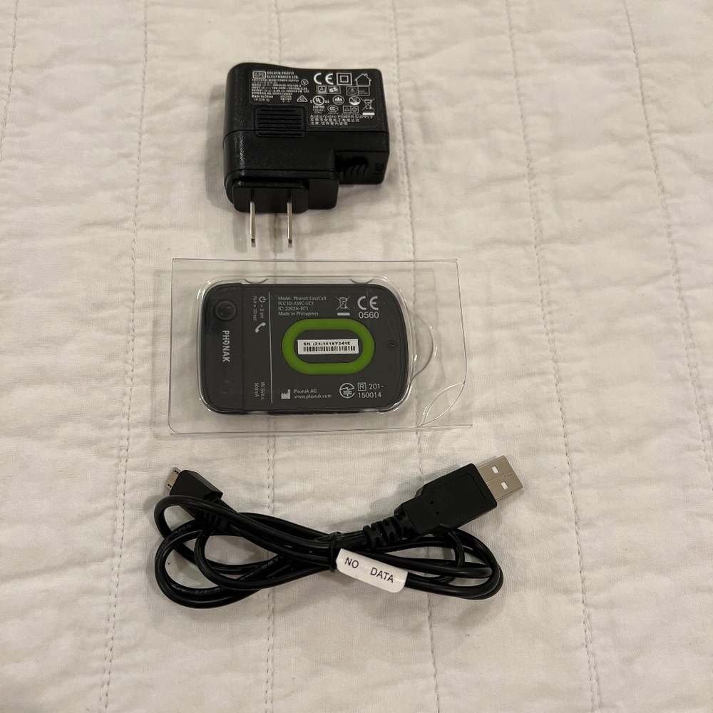 Phonak EasyCall Mic For Hearing Devices With Charger and Charger Cable